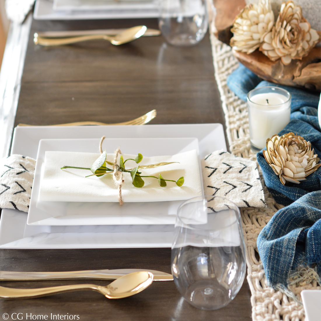 No-Fuss Disposable Holiday Table Settings