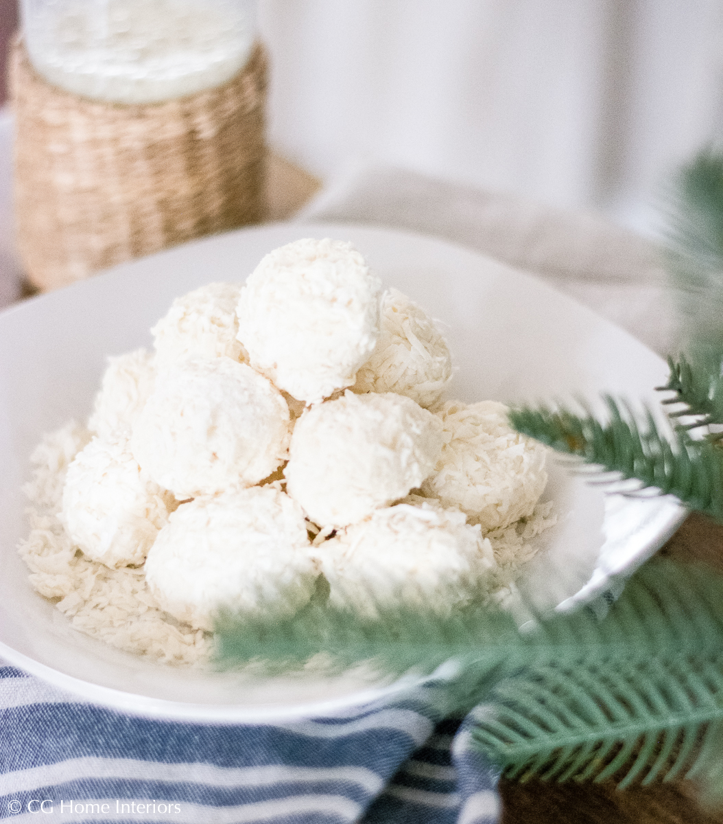 Sugar Free Low Carb Coconut Lemon Cheesecake Keto Fat Bombs