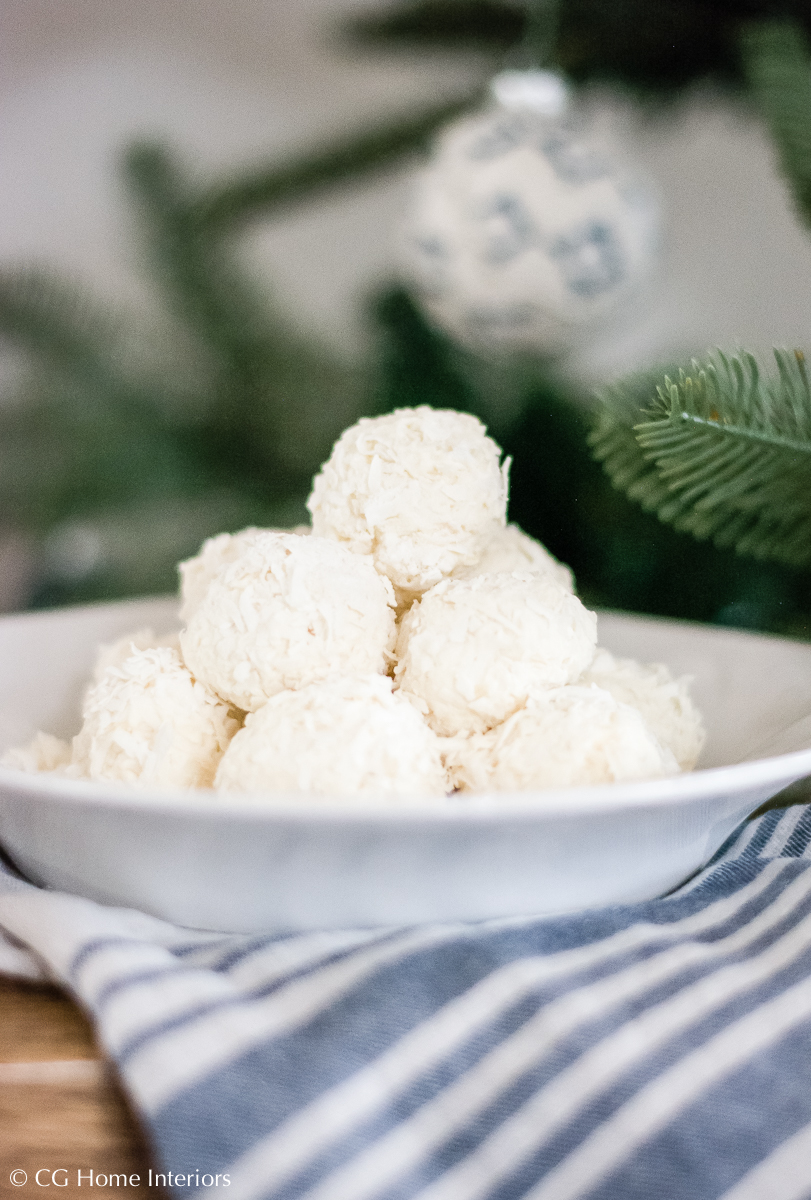 Sugar Free Low Carb Coconut Lemon Cheesecake Keto Fat Bombs