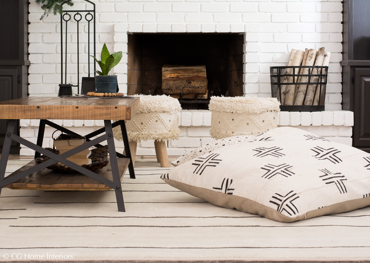 Holiday Home Blog Tour | Mohawk Home, Painted Built Ins, Family Room