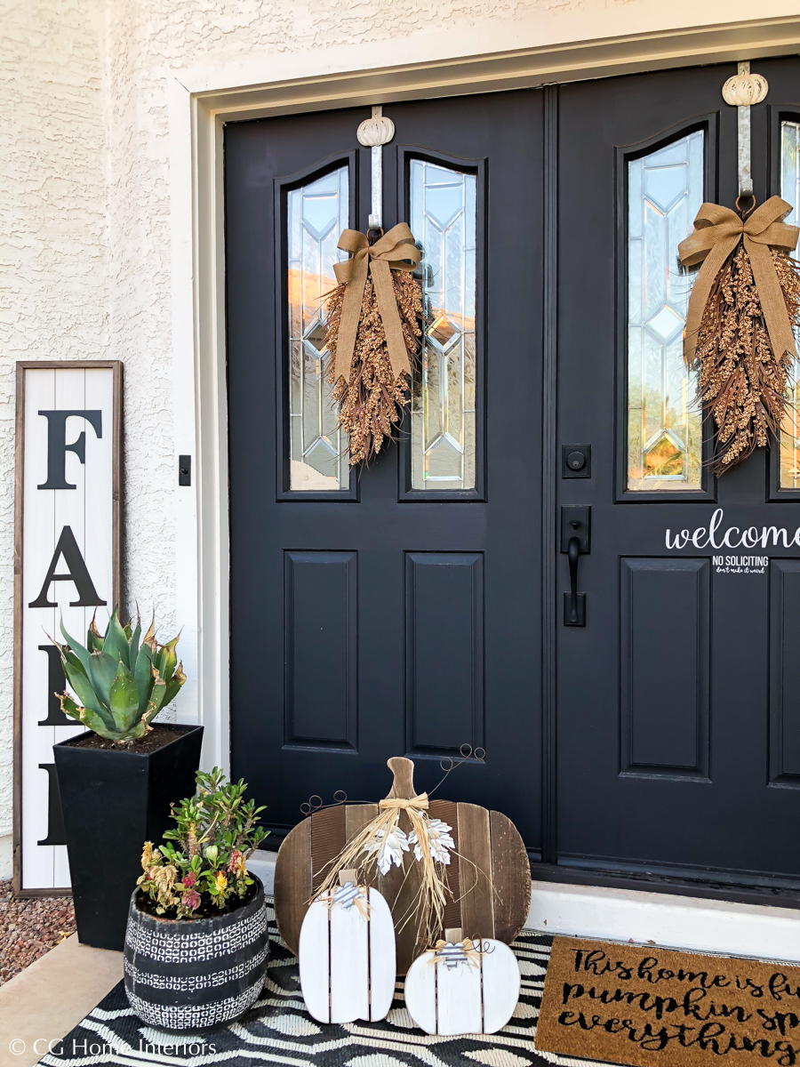 The Best Neutral Front Porch Fall Décor | Kirkland’s